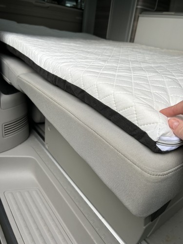 Rock and roll bed topper - roll, t4